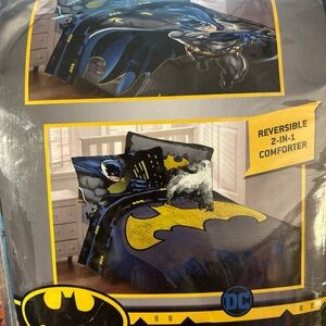 New Batman Microfiber Twin/ Full
Reversible Comforter